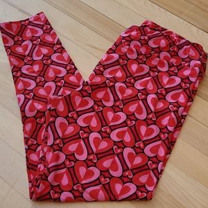 Lularoe tall and curvy heart leggings